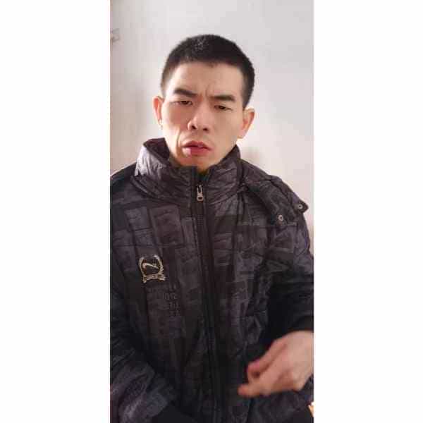 33岁岁四川单身帅哥 - 吉林吉缘网
