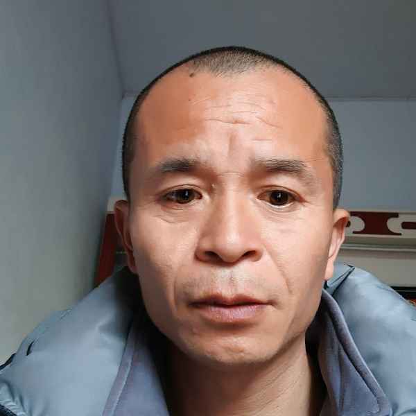 43岁岁河南单身帅哥 - 吉林吉缘网