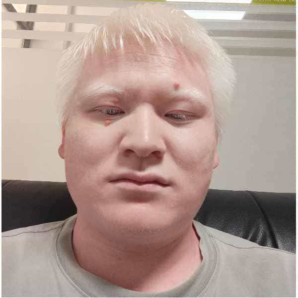 30岁岁安徽单身帅哥 - 吉林吉缘网