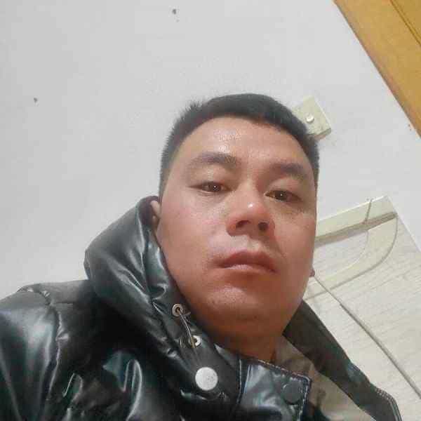 35岁岁河北单身帅哥 - 吉林吉缘网