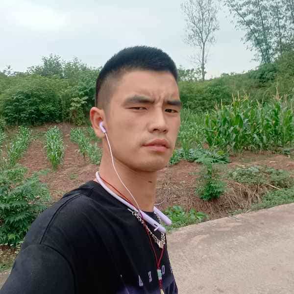 35岁岁四川单身帅哥 - 吉林吉缘网