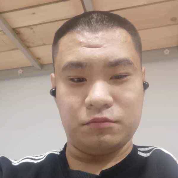 25岁岁山东单身帅哥 - 吉林吉缘网