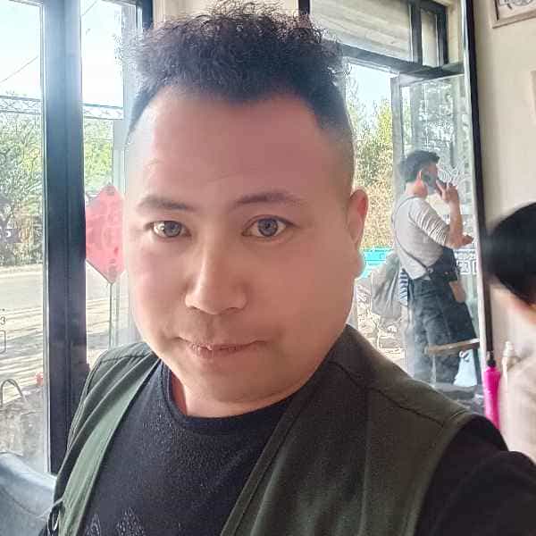 35岁岁山东单身帅哥 - 吉林吉缘网