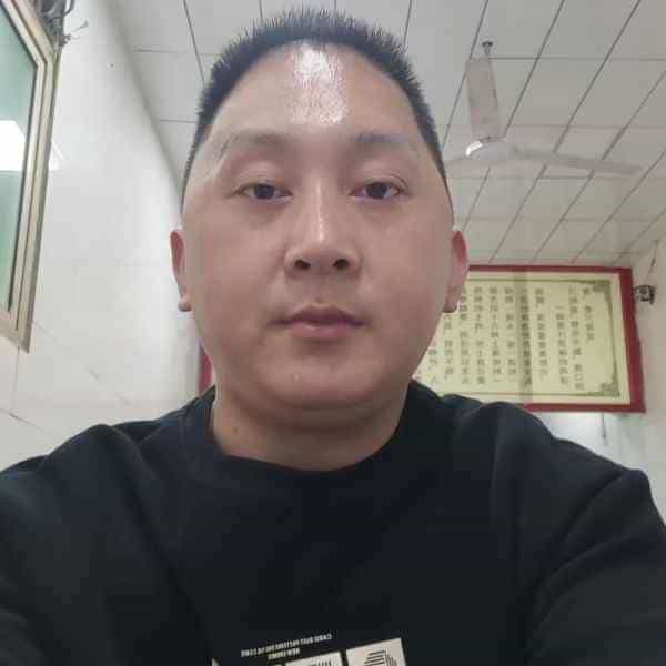 37岁岁陕西单身帅哥 - 吉林吉缘网